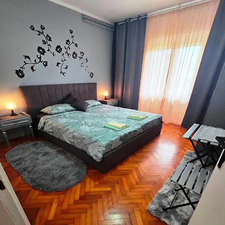 Casa Jolanda 아파트 로비니